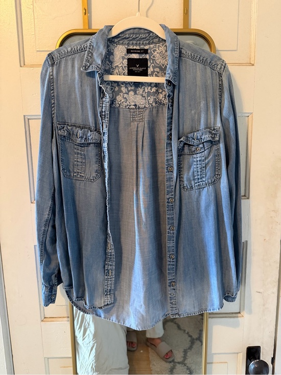 American Eagle Outfitters Tops - American Eagle Outfitters Chambray Boyfriend Shirt